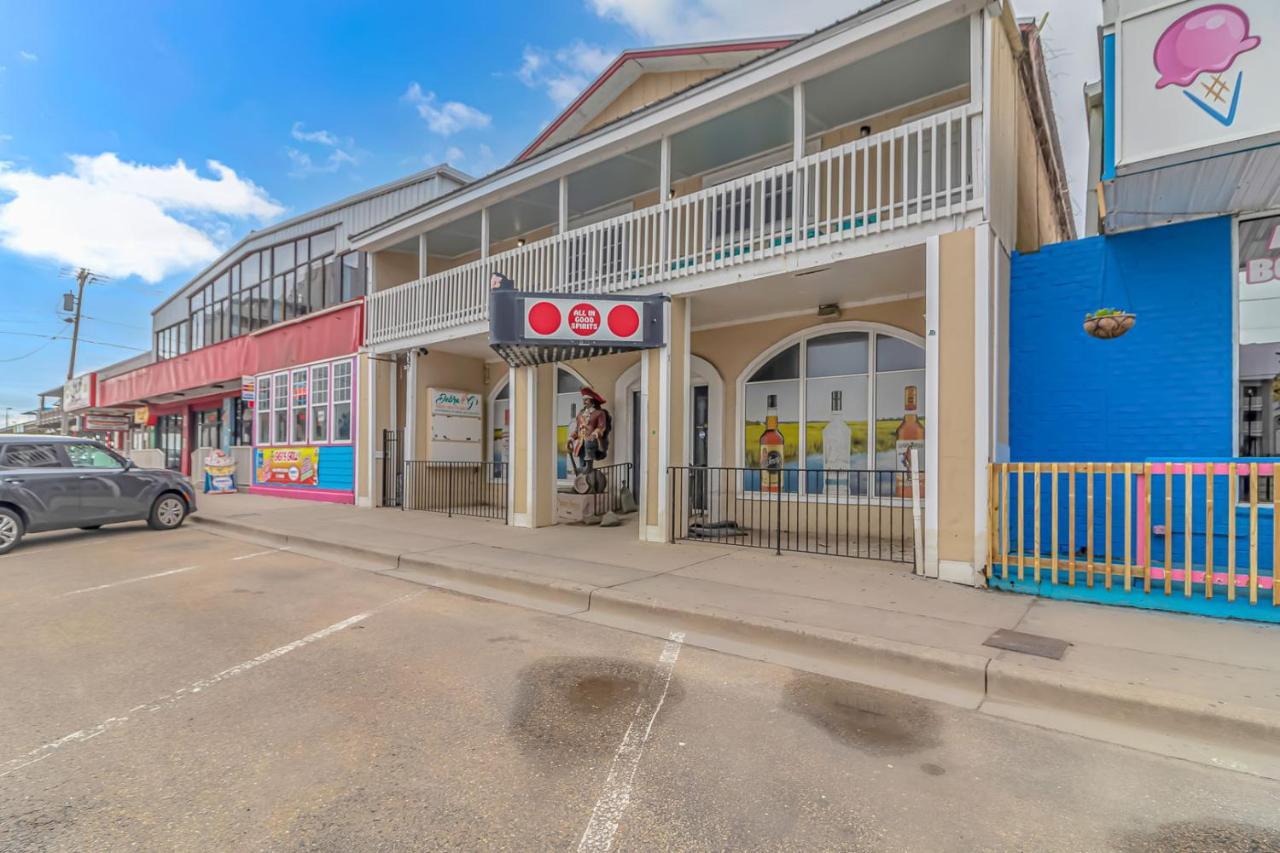 125 Atlantic Avenue Unit G1 - Pet Friendly! Walk To The Beach And Pier! 2Br -1Ba - Sleeps 6 Guests! Myrtle Beach Exterior foto